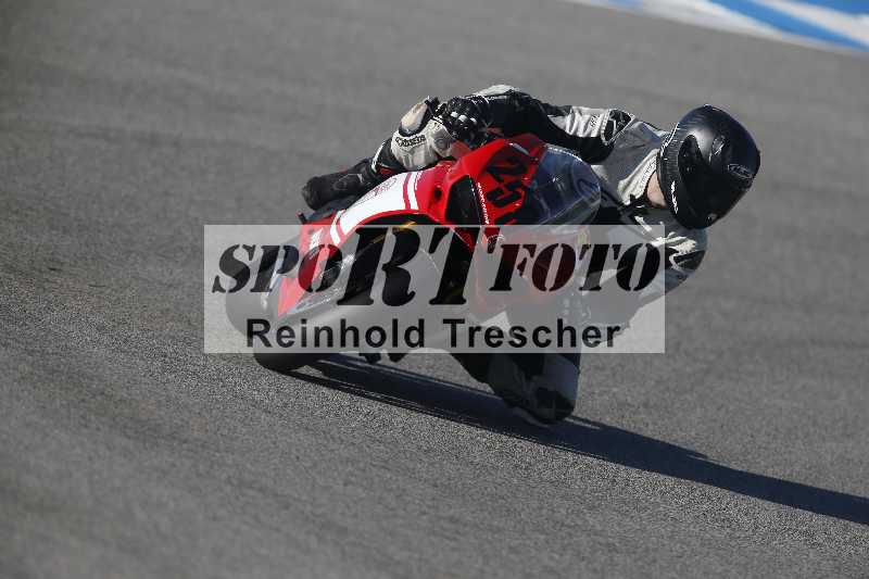 /Archiv-2024/01 26.-28.01.2024 Moto Center Thun Jerez/Gruppe gruen-green/258